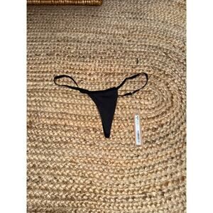 Skims fits everybody micro thong in onyx size m- NEW